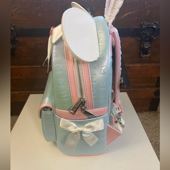Disney Loungefly Minnie Mouse Debossed Cosplay Bows & Ruffles Mini Backpack. NWT main image 5